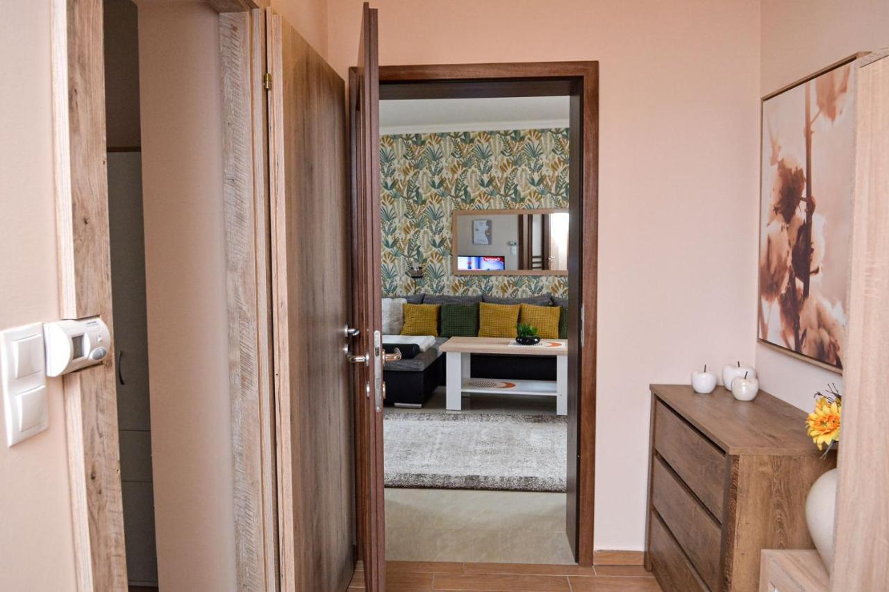 Unicum Apartman Hajdúszoboszló Exteriör bild