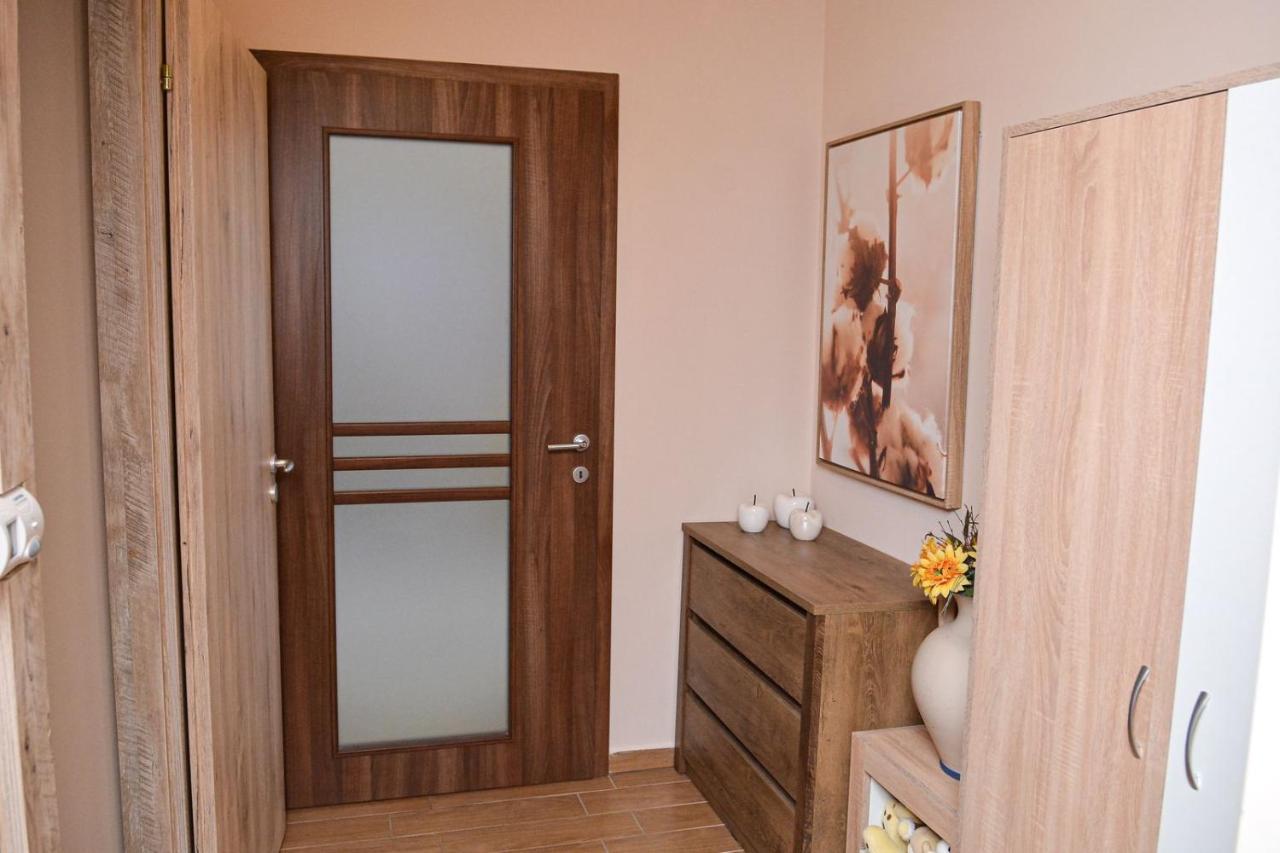 Unicum Apartman Hajdúszoboszló Exteriör bild